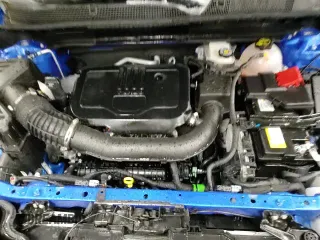 2024 Chevrolet Blazer LT z VIN 3GNKBDR44RS192617, wystawiony jako Copart lot #44419055 z przebiegiem 8 726 mil mil oraz Szkoda całkowita • Salvage title. Historia ofert i sprzedaży dostępna na DreamBid. Obrazek 17.