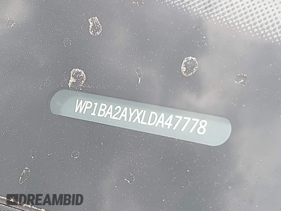 2020 Porsche Cayenne с VIN WP1BA2AYXLDA47778, выставлен на аукционе IAAI как лот 42037242 с пробегом 74 213 миль миль и . История ставок и продаж доступна на DreamBid. Изображение 18.