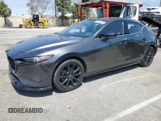 2021 Mazda 3 Premium Plus z VIN JM1BPBNY6M1333768, wystawiony jako Copart lot #60167225 z przebiegiem 32 286 mil mil oraz Szkoda całkowita • Salvage title. Historia ofert i sprzedaży dostępna na DreamBid. Obrazek 1.