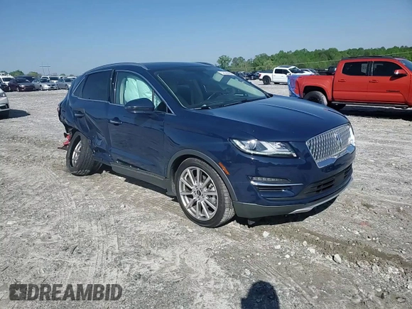 2019 Lincoln MKC Reserve with VIN 5LMCJ3C91KUL48660, listed as a Copart auction lot 52329455 with 67,163 mi miles and Salvage title. Bid and sale history available at DreamBid. Image 11.