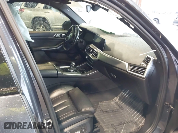2019 BMW X5 xDrive40i with VIN 5UXCR6C59KLL06420, listed as a IAAI auction lot 42210761 with 86,252 mi miles and . Bid and sale history available at DreamBid. Image 5.