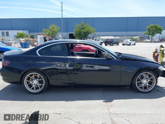 2008 BMW 3 Series 335i with VIN WBAWB73588P041772, listed as a IAAI auction lot 42277136 with 188,081 mi miles and . Bid and sale history available at DreamBid. Image 14.