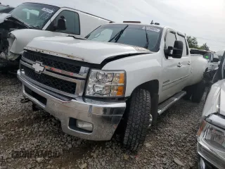 2013 Chevrolet Silverado 3500HD SRW LT with VIN 1GC4K0C85DF175893, listed as a Copart auction lot 56139424 with 177,317 mi miles and Salvage Title. Bid and sale history available at DreamBid. Image 1.