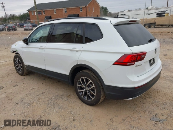 2021 Volkswagen Tiguan S with VIN 3VV1B7AX5MM086946, listed as a IAAI auction lot 41763747 with 41,713 mi miles and . Bid and sale history available at DreamBid. Image 3.