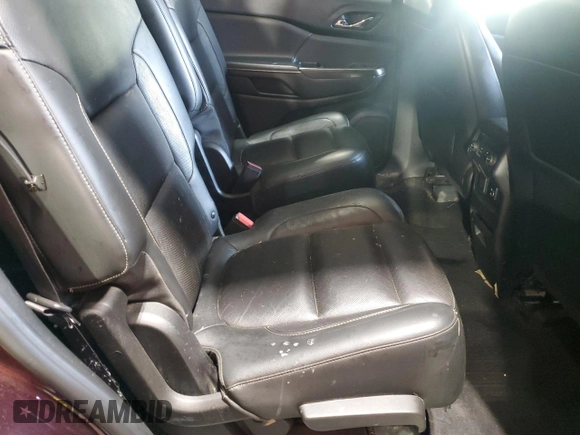 2017 GMC Acadia SLT with VIN 1GKKNULS8HZ223039, listed as a Copart auction lot 59503255 with 186,577 mi miles and Salvage title. Bid and sale history available at DreamBid. Image 11.