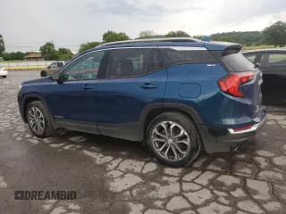 2020 GMC Terrain SLT z VIN 3GKALPEX5LL157089, wystawiony jako Copart lot #62841125 z przebiegiem 54 634 mil mil oraz Czysty tytuł • Clean title. Historia ofert i sprzedaży dostępna na DreamBid. Obrazek 2.