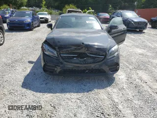 2022 Mercedes-Benz C 300 z VIN W1KWJ8DB9NG114133, wystawiony jako Copart lot #57494415 z przebiegiem 51 853 mil mil oraz Czysty tytuł • Clean title. Historia ofert i sprzedaży dostępna na DreamBid. Obrazek 5.