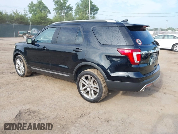 2017 Ford Explorer XLT with VIN 1FM5K8D82HGB44971, listed as a IAAI auction lot 42501912 with 117,202 mi miles and . Bid and sale history available at DreamBid. Image 3.