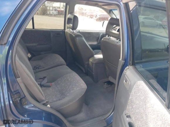 2002 Isuzu Rodeo S with VIN 4S2CK58W324306607, listed as a IAAI auction lot 41466742 with 158,540 mi miles. Bid and sale history available at carsss.com. Image 8.