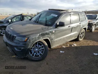 2017 Jeep Grand Cherokee Trailhawk with VIN 1C4RJFLT8HC772429, listed as a Copart auction lot 89334325 with 193,516 mi miles and Salvage title. Bid and sale history available at DreamBid. Image 1.
