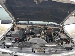 1998 Chevrolet Tahoe with VIN 1GNEK13R4WJ346191, listed as a Copart auction lot 86583514 with 2,650,816 mi miles and Salvage Title. Bid and sale history available at carsss.com. Image 13.