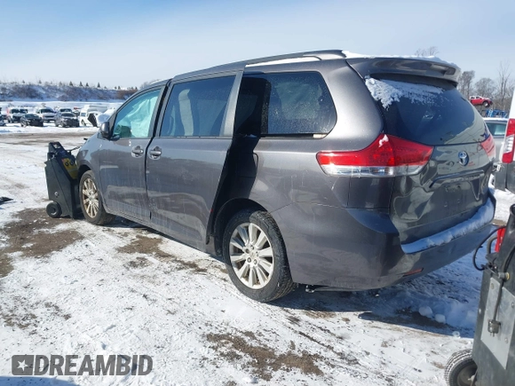 2013 Toyota Sienna LE with VIN 5TDJK3DCXDS061105, listed as a IAAI auction lot 41363922 with 163,231 mi miles and . Bid and sale history available at DreamBid. Image 3.