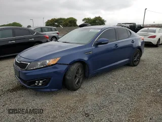 2011 Kia Optima LX z VIN KNAGM4A76B5089758, wystawiony jako Copart lot #60560985 z przebiegiem 192 695 mil mil oraz Czysty tytuł • Clean title. Historia ofert i sprzedaży dostępna na DreamBid. Obrazek 1.