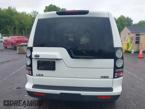 2016 Land Rover LR4 HSE z VIN SALAG2V65GA827367, wystawiony jako IAAI lot #42351913 z przebiegiem 108 481 mil mil oraz . Historia ofert i sprzedaży dostępna na DreamBid. Obrazek 16.