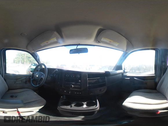 2018 Chevrolet Express Cargo Van with VIN 1GCWGAFP0J1182701, listed as a IAAI auction lot 42014825 with 206,702 mi miles. Bid and sale history available at carsss.com. Image 18.