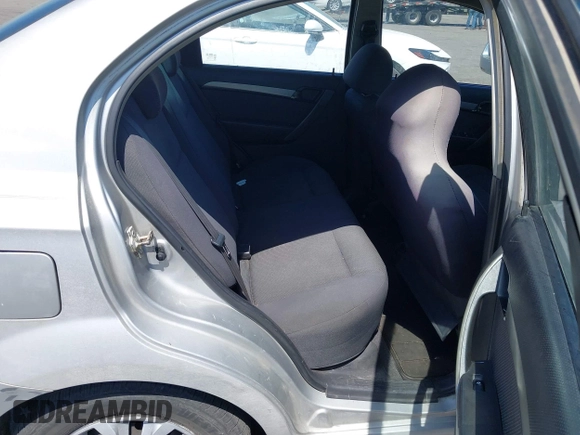 2007 Chevrolet Aveo LS with VIN KL1TD56617B098732, listed as a IAAI auction lot 41889243 with 115,426 mi miles and . Bid and sale history available at DreamBid. Image 8.