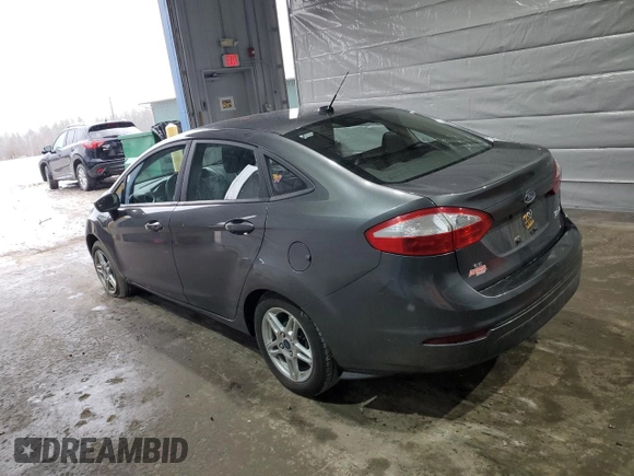 2019 Ford Fiesta SE z VIN 3FADP4BJ5KM124183, wystawiony jako Copart lot #53210525 z przebiegiem 77 120 mil mil oraz Szkoda całkowita • Salvage title. Historia ofert i sprzedaży dostępna na DreamBid. Obrazek 2.