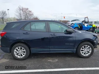 2020 Chevrolet Equinox LS z VIN 2GNAX5EV7L6207540, wystawiony jako IAAI lot #41954763 z przebiegiem 72 082 mil mil oraz . Historia ofert i sprzedaży dostępna na DreamBid. Obrazek 13.