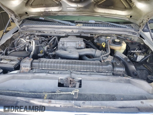 2006 Ford F-350 XL with VIN 1FTWX31576EA75467, listed as a Copart auction lot 48431255 with 256,706 mi miles and Clean Title. Bid and sale history available at DreamBid. Image 11.