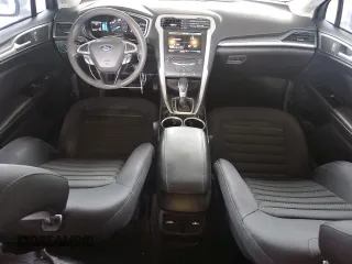 2013 Ford Fusion SE z VIN 3FA6P0HR4DR362689, wystawiony jako Copart lot #66106765 z przebiegiem 137 639 mil mil oraz Czysty tytuł • Clean title. Historia ofert i sprzedaży dostępna na DreamBid. Obrazek 8.