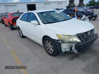 2011 Toyota Camry LE with VIN 4T1BF3EK8BU766147, listed as a IAAI auction lot 42002658 with 165,750 mi miles. Bid and sale history available at carsss.com. Image 1.