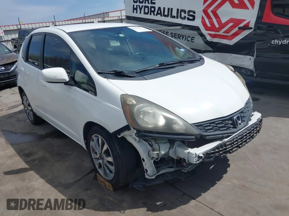 2013 Honda Fit Sport with VIN JHMGE8H54DC059358, listed as a IAAI auction lot 41776717 with 90,595 mi miles. Bid and sale history available at carsss.com. Image 1.