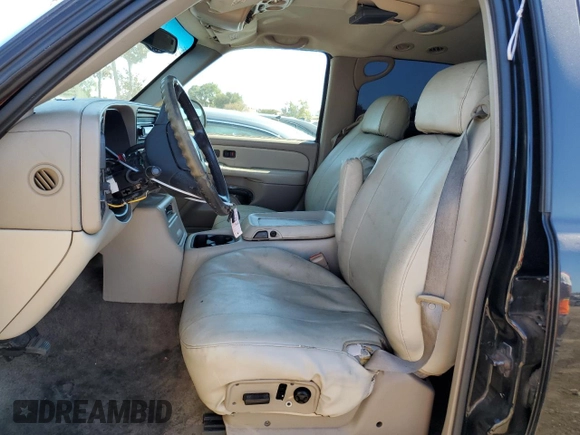 2001 GMC Yukon XL SLE with VIN 3GKFK16T31G132229, listed as a Copart auction lot 71603784 with 236,010 mi miles and Salvage Title. Bid and sale history available at carsss.com. Image 7.