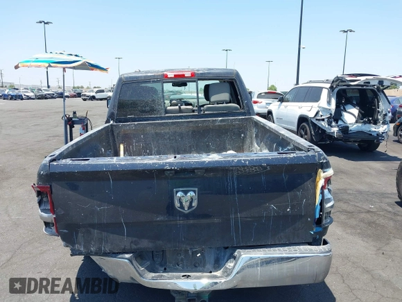2014 Ram 1500 Tradesman z VIN 1C6RR6FG2ES339933, wystawiony jako IAAI lot #42594859 z przebiegiem Nie podano mil oraz . Historia ofert i sprzedaży dostępna na DreamBid. Obrazek 16.