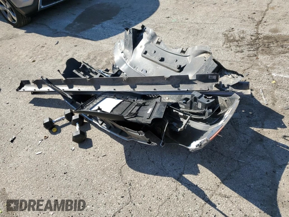 2017 Chrysler 300 S with VIN 2C3CCAGG9HH506807, listed as a Copart auction lot 48652085 with Not Provided miles and Salvage Title. Bid and sale history available at DreamBid. Image 14.
