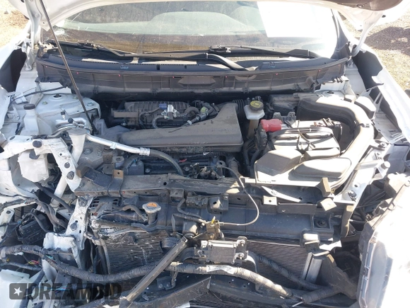 2017 Nissan Rogue SV with VIN KNMAT2MV7HP580637, listed as a IAAI auction lot 42040075 with 47,514 mi miles. Bid and sale history available at carsss.com. Image 10.