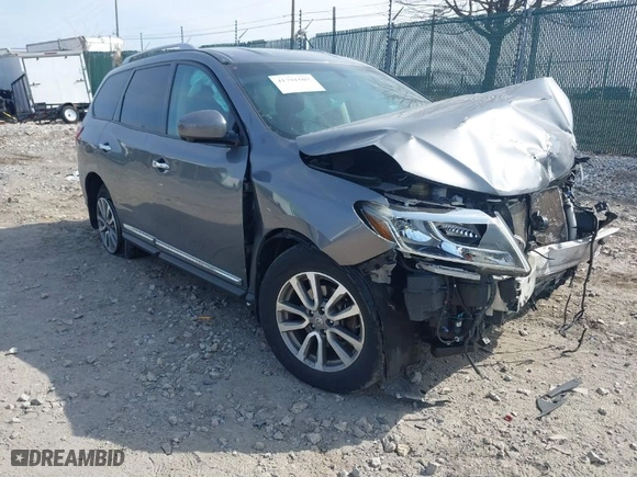 2015 Nissan Pathfinder SV with VIN 5N1AR2MM1FC677029, listed as a IAAI auction lot 41791507 with 1 mi miles. Bid and sale history available at carsss.com. Image 1.