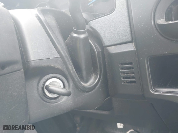 2014 Ford F-150 XL with VIN 1FTMF1CM8EFC18695, listed as a IAAI auction lot 41916660 with 1 mi miles. Bid and sale history available at carsss.com. Image 11.