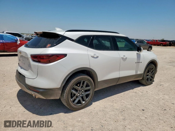 2024 Chevrolet Blazer LT with VIN 3GNKBDR44RS186042, listed as a Copart auction lot 60881675 with 28,457 mi miles and Clean title. Bid and sale history available at DreamBid. Image 3.