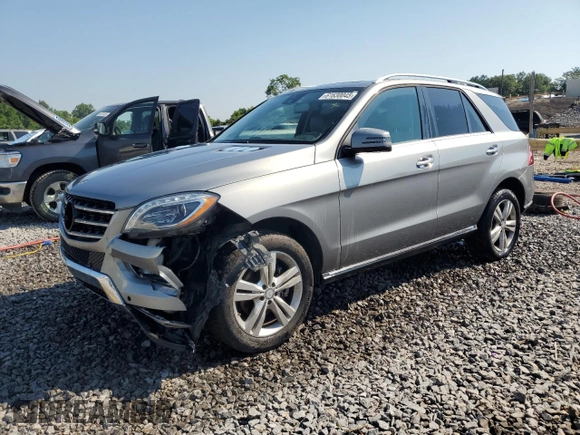 2014 Mercedes-Benz M 350 with VIN 4JGDA2EB4EA406865, listed as a Copart auction lot 61630045 with 142,616 mi miles and Salvage title. Bid and sale history available at DreamBid. Image 1.