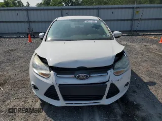 2012 Ford Focus SE with VIN 1FAHP3F21CL445400, listed as a Copart auction lot 58512535 with 142,515 mi miles and Salvage title. Bid and sale history available at DreamBid. Image 5.