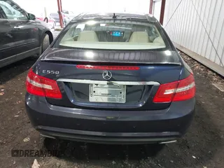 2010 Mercedes-Benz E-Class E 550 with VIN WDDKJ7CB2AF060877, listed as a IAAI auction lot 41608666 with 87,343 mi miles. Bid and sale history available at carsss.com. Image 16.
