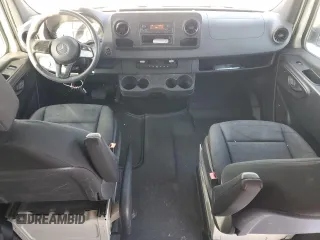 2020 Mercedes-Benz Sprinter with VIN W1W4EBHY6LT021368, listed as a Copart auction lot 42975455 with 101,583 mi miles and Salvage Title. Bid and sale history available at DreamBid. Image 8.