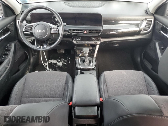 2024 Kia Seltos S z VIN KNDEUCAA2R7476435, wystawiony jako Copart lot #44722865 z przebiegiem 12 012 mil mil oraz Nie do naprawy • Non repairable. Historia ofert i sprzedaży dostępna na DreamBid. Obrazek 8.