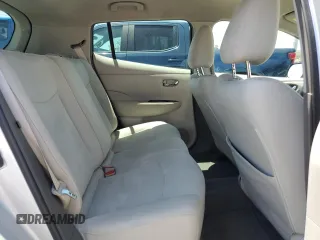 2011 Nissan LEAF SL-e z VIN JN1AZ0CP1BT002136, wystawiony jako Copart lot #57594155 z przebiegiem 54 471 mil mil oraz Czysty tytuł • Clean title. Historia ofert i sprzedaży dostępna na DreamBid. Obrazek 10.