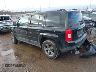 2016 Jeep Patriot Sport with VIN 1C4NJPBA2GD703569, listed as a IAAI auction lot 41507295 with 148,334 mi miles and . Bid and sale history available at DreamBid. Image 3.
