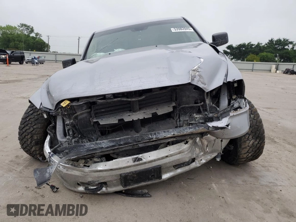 2021 Ram 1500 Tradesman z VIN 1C6RR7FG5MS584780, wystawiony jako Copart lot #53982845 z przebiegiem 74 396 mil mil oraz Szkoda całkowita • Salvage title. Historia ofert i sprzedaży dostępna na DreamBid. Obrazek 5.
