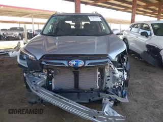 2022 Subaru Forester Limited with VIN JF2SKAPC0NH483301, listed as a IAAI auction lot 42463755 with 14,530 mi miles and . Bid and sale history available at DreamBid. Image 13.