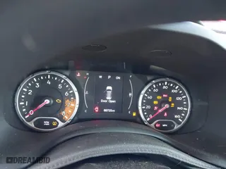 2018 Jeep Renegade Sport with VIN ZACCJBAB4JPJ63846, listed as a IAAI auction lot 41779614 with 66,725 mi miles. Bid and sale history available at carsss.com. Image 7.