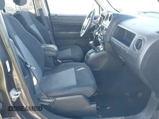 2015 Jeep Patriot Sport with VIN 1C4NJRBB1FD206631, listed as a IAAI auction lot 41703924 with 129,941 mi miles and . Bid and sale history available at carsss.com. Image 5.