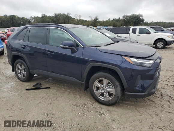 2025 Toyota RAV4 XLE with VIN 2T3W1RFV3SW371411, listed as a Copart auction lot 48371405 with 309 mi miles and Salvage Title. Bid and sale history available at carsss.com. Image 4.