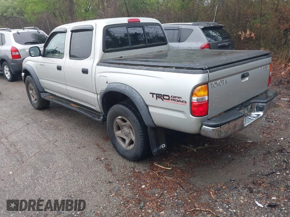 2001 Toyota Tacoma with VIN 5TEHN72N81Z840101, listed as a IAAI auction lot 42201024 with 133,958 mi miles and . Bid and sale history available at carsss.com. Image 3.