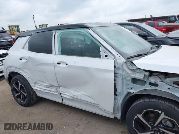 2022 Chevrolet TrailBlazer RS with VIN KL79MTSL3NB118959, listed as a IAAI auction lot 42148245 with 18,874 mi miles. Bid and sale history available at carsss.com. Image 6.
