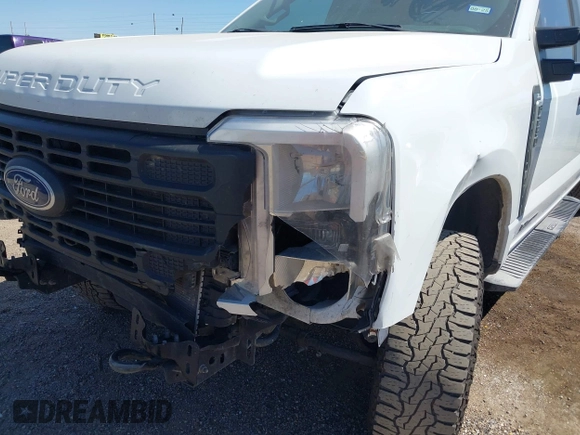 2023 Ford F-250 XL with VIN 1FT7W2BT2PEC30233, listed as a IAAI auction lot 41937400 with 162,574 mi miles and . Bid and sale history available at DreamBid. Image 6.