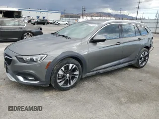2018 Buick Regal TourX Preferred with VIN W04GU8SX8J1058455, listed as a Copart auction lot 81315674 with 15,505 mi miles and Salvage Title. Bid and sale history available at carsss.com. Image 1.