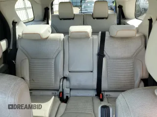 2017 Land Rover Discovery HSE Luxury with VIN SALRHBBK4HA000351, listed as a Copart auction lot 53919435 with 134,138 mi miles and Clean Title. Bid and sale history available at DreamBid. Image 10.